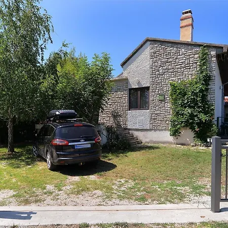 Fuer 7 Personen Ca 100 Qm In Fazana, Istrien Istrische Riviera *
